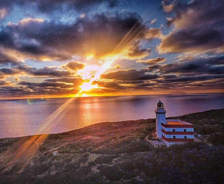 Faro di Capel Rosso